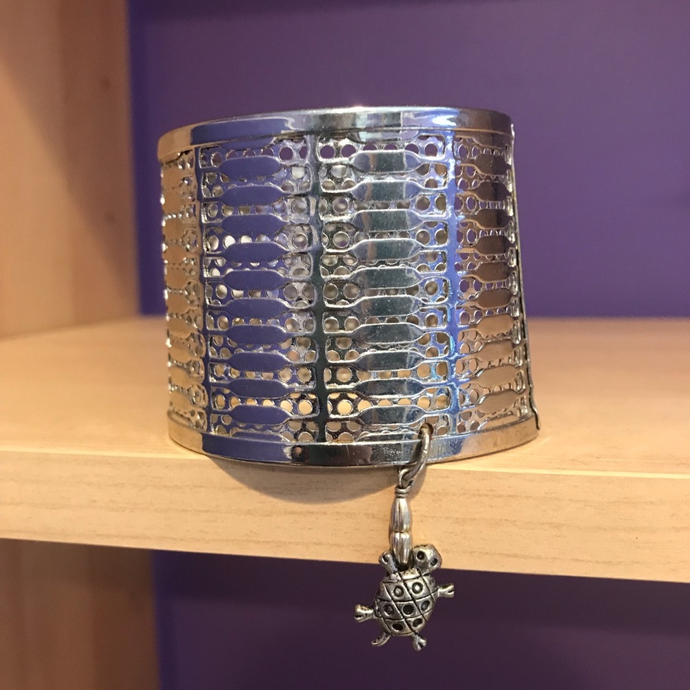 NWT Sterling Silver Hand Crafted Turtle Bracelet